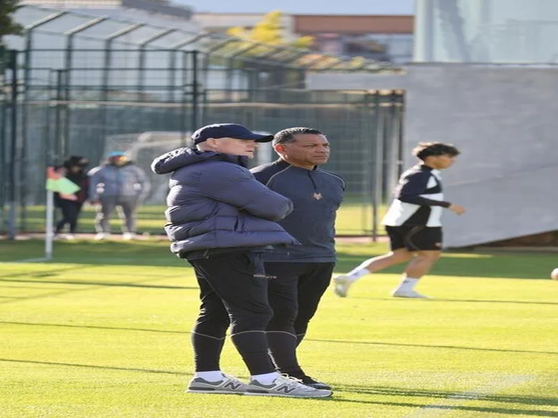 陕西联合官宣：27岁瑞典籍身高1米85中场伊兰杜斯特正式加盟球队